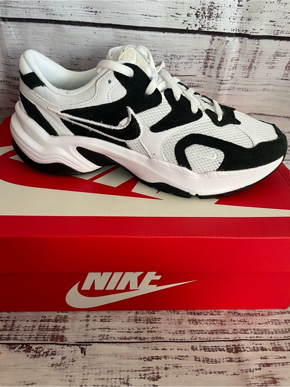 Nike AL8 Sneakers in White/Black size 9 NIB